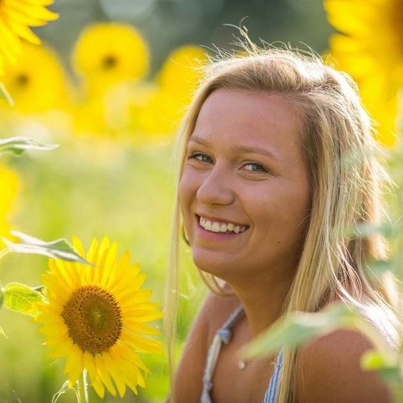 Meet your Posher, Katherine - Picture 1 of 1